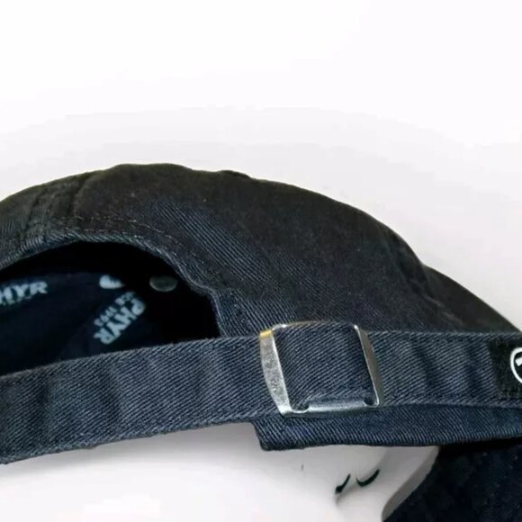 Uconn Huskies Womens Zephyr Adjustable Strapback Hat Cap New Tags Ncaa - Picture 3 of 3